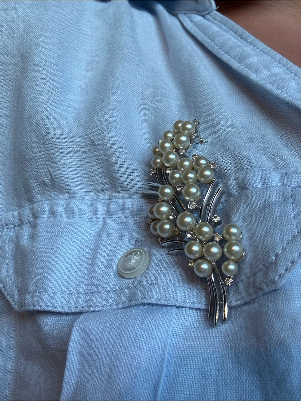 Vintage Faux Pearl Rhinestone Floral Spray Brooch Silver Tone 3”